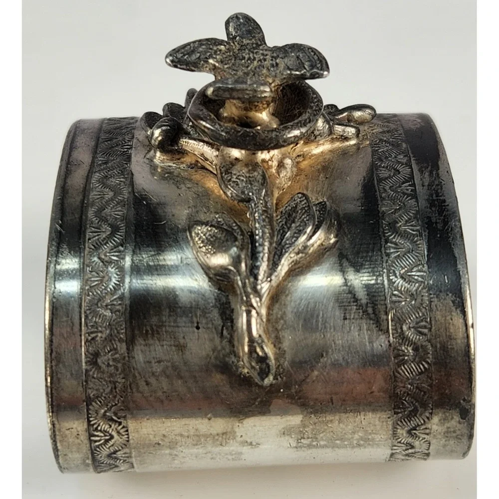 Antique Silver Plated Figurine Napkin Ring Nesting Bird On Branch Collectible